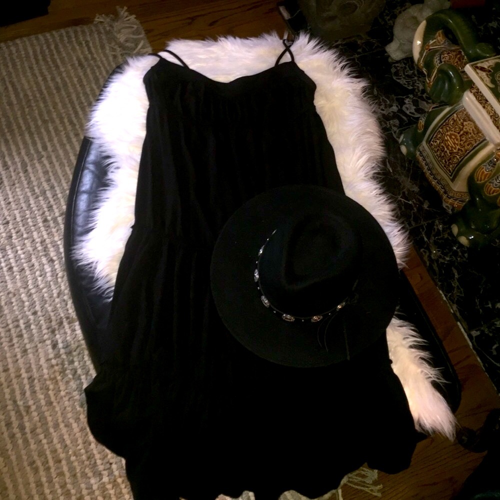 Juicy Couture black dress 🌹 - Picture 8 of 8